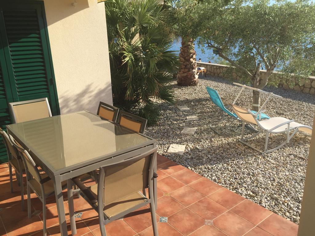 Apartments Andrea ستارا نوفالجا الغرفة الصورة