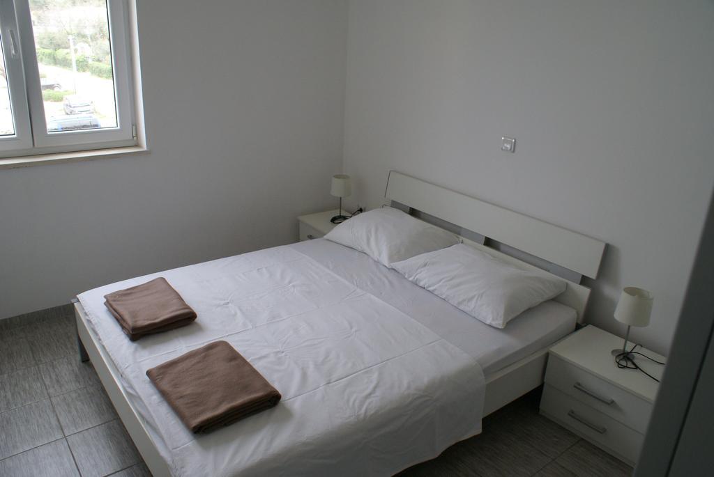 Apartments Andrea ستارا نوفالجا الغرفة الصورة