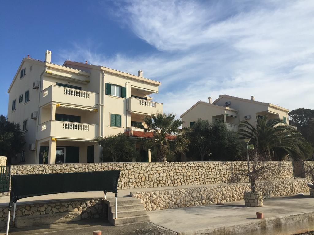 Apartments Andrea ستارا نوفالجا المظهر الخارجي الصورة
